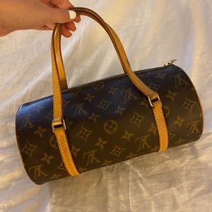 Louis Vuitton Monogram Papillon 28